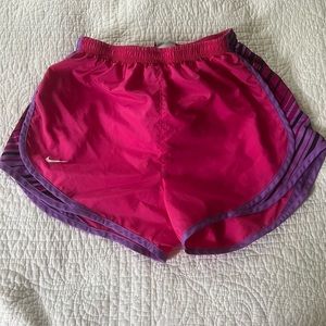 Nike Athletic Shorts Size Small